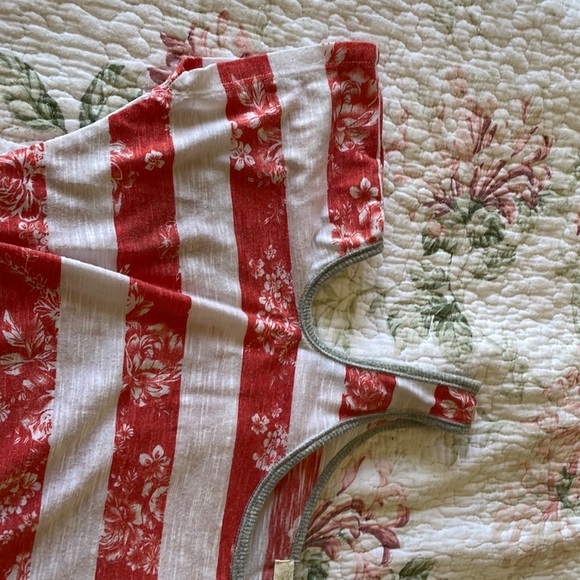 Off shoulder top - Picture 2 of 2